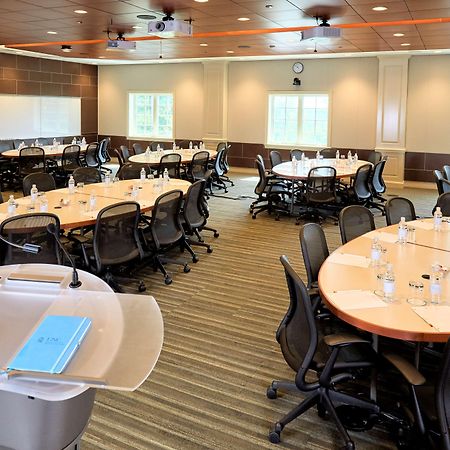 Rizzo Center, A Destination By Hyatt Hotel 查珀尔希尔 外观 照片