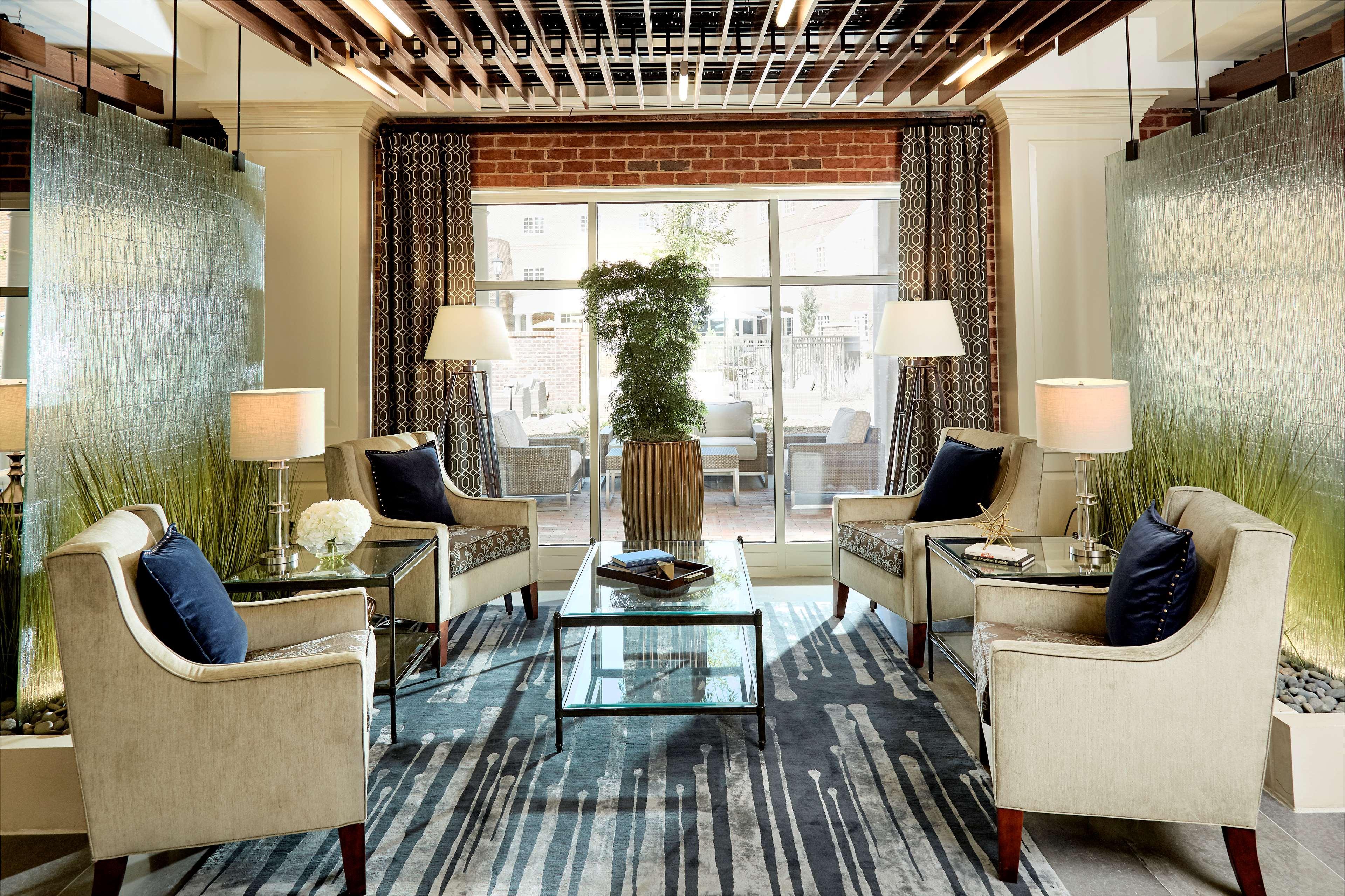 Rizzo Center, A Destination By Hyatt Hotel 查珀尔希尔 外观 照片