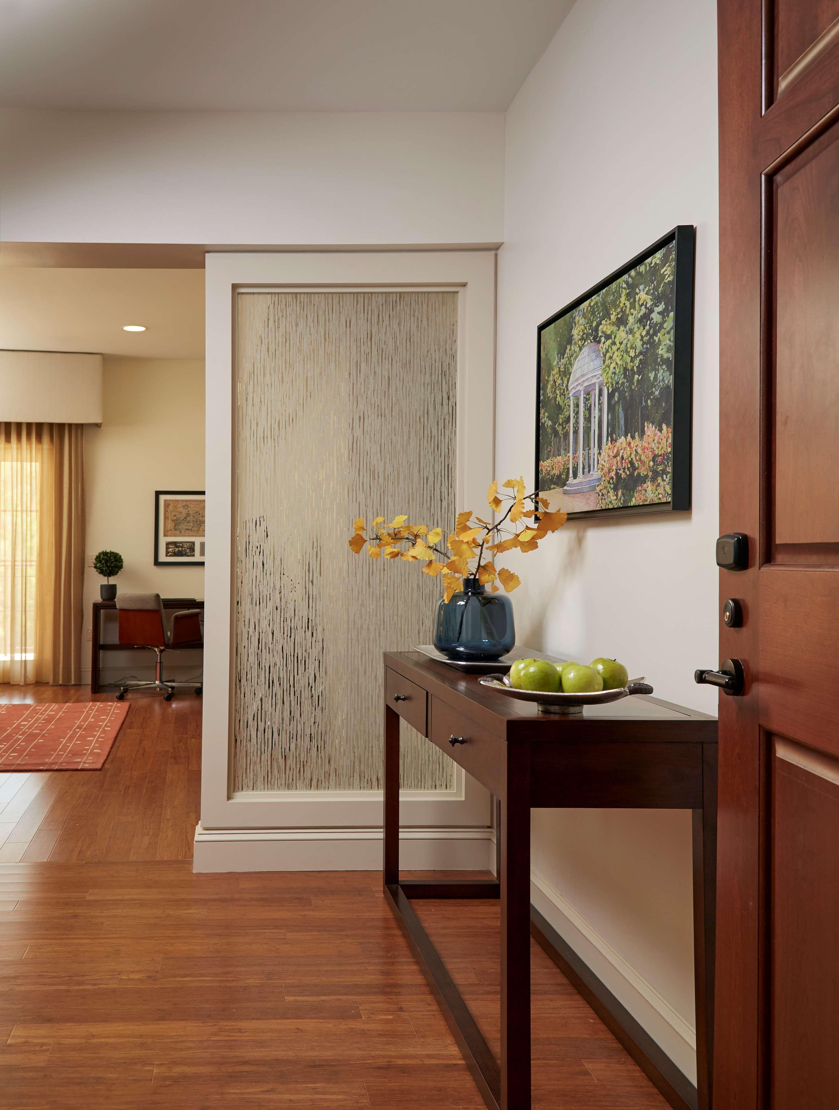 Rizzo Center, A Destination By Hyatt Hotel 查珀尔希尔 外观 照片