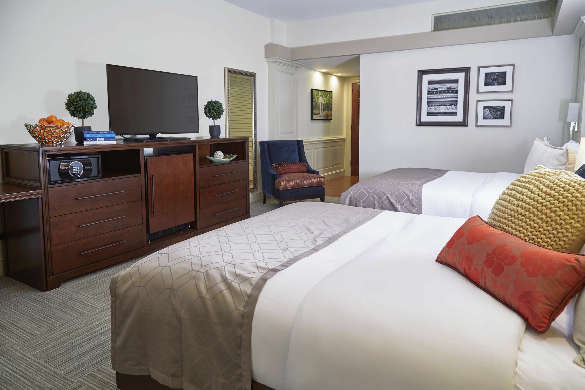 Rizzo Center, A Destination By Hyatt Hotel 查珀尔希尔 外观 照片